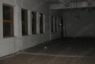 Spațiu comercial, de 590 mp, în Vatra Dornei - 1