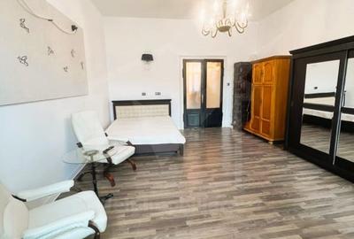 Apartament cu 2 camere nedecomandat, mobilat în Central - 3