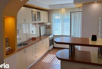 Apartament cu 2 camere decomandat în 1 Mai - 3