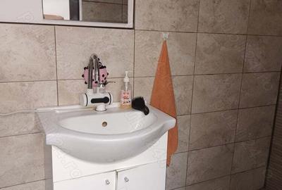 Casă cu 3 camere cu Teren 120 Mp în Central - 2