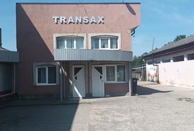 Spațiu comercial, de 1,500 mp, în Republicii - 4