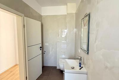 Casă cu 5 camere cu Teren 300 Mp în Central - 2