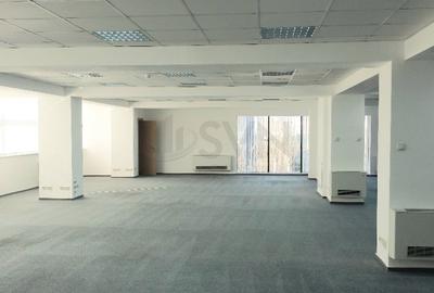 REC0001858 Spatiu comercial de inchiriat - 2