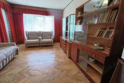 Apartament 3 camere de vanzare in Curtea de Arges zona Confectii - 7