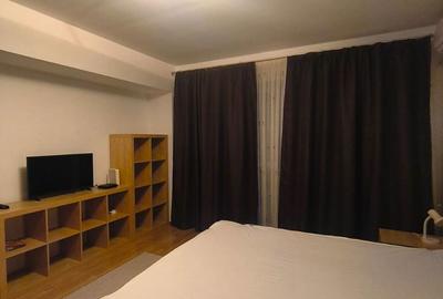 Garsonieră decomandată în Vitan