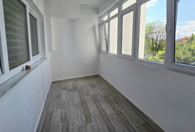 Apartament cu 4 camere decomandat, mobilat în P-ța Unirii - 12