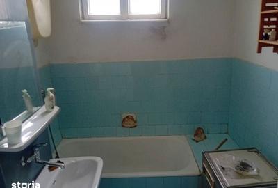 Apartament cu 2 camere decomandat în Precista - 4