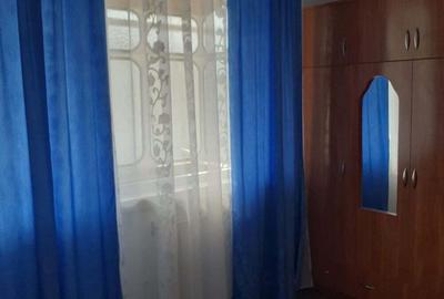 Apartament cu 2 camere decomandat în Roman - 2