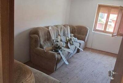 Casă cu 3 camere în Goleț - 2