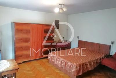 Casă cu 3 camere cu Teren 1482 Mp în Central - 9
