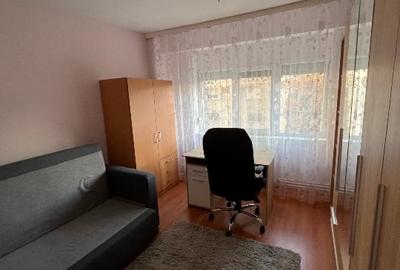 Proprietar închiriez apartament cu centrala termica - 11