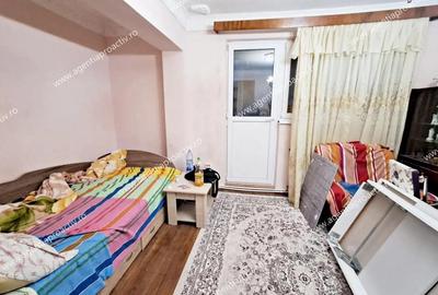 Apartament cu 2 camere decomandat în Micro 21 - 3