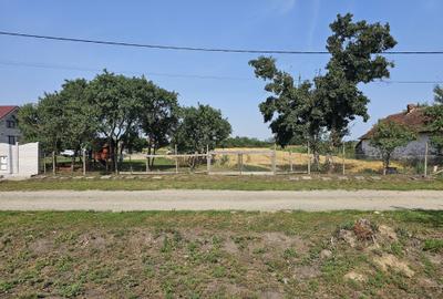Teren de 3544 mp, în Mihăieni - 9