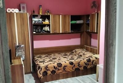 Casă cu 4 camere decomandat în Tărian - 8
