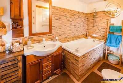 TUR LIVE! Apartament in vila, compozitie particulara, Ultracentral, Sfantu Gheorghe - 2