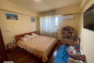 Apartament cu 4 camere decomandat în Central - 15