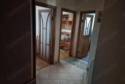 Apartament cu 3 camere decomandat în Ștefan cel Mare - 11