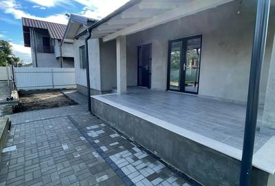 Casa de vanzare Gole?ti - 3