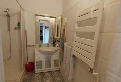 Apartament cu 3 camere semidecomandat în Central - 5