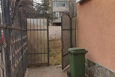 Vila 8 Camere si Curte  Spatiu Ideal pentru Familie Mare sau Investitie - 27