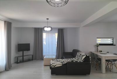 Casă cu 4 camere cu Canalizare în Mioveni