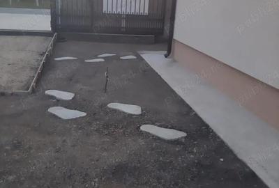 Casă cu 3 camere cu Teren 430 Mp în Diniaș - 8