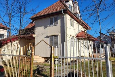 Casă individuală cu 6 camere cu Garaj în Iancu Nicolae - 2