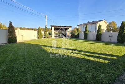 Casa individuala deosebita cu 5 camere, 3 bai, demisol si garaj, Sag - 4