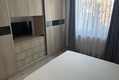 Apartament cu 2 camere decomandat în Apărătorii Patriei - 1