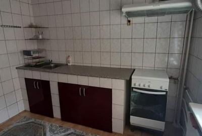 Apartament cu 3 camere decomandat în Nerva Traian - 5