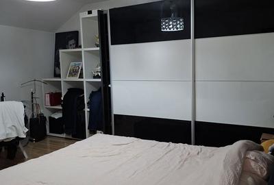 Casă cu 4 camere în Popoveni