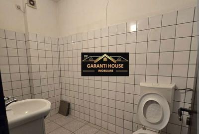 Spațiu comercial, de 60 mp, în Central