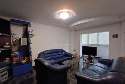 3 camere - 2 bai - Str. Viorele - Timpuri Noi - TIneretului