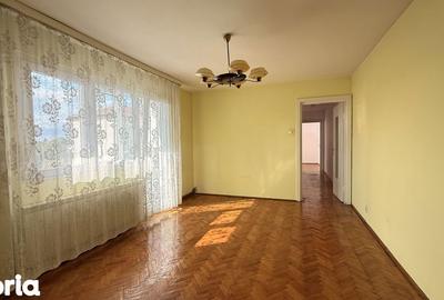 Apartament cu 3 camere semidecomandat în Circumvalațiunii - 10