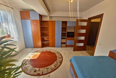 Apartament cu 3 camere decomandat, mobilat în Energia - 32