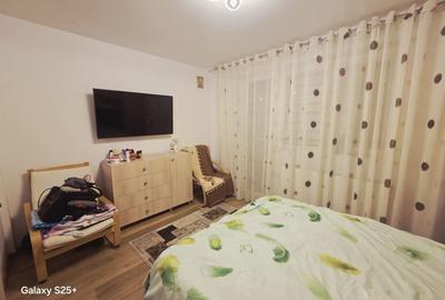 Apartament cu 3 camere decomandat în Rediu - 6
