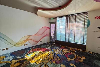 Spatiu comercial l 350 MP l Centrul Civic l 30 MP Terasa - 2