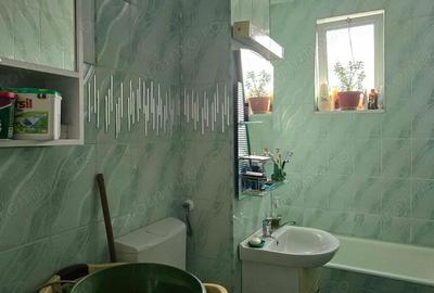 Apartament 4 camere in Deva, zona Progresul langa Sc Gen Nr 2, et 3 - 4