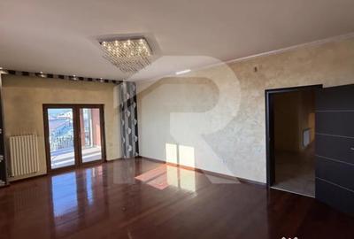 Casă cu 7 camere cu Canalizare în Eroii Revoluției - 13