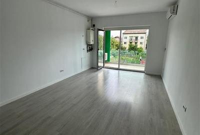 Apartament cu 2 camere decomandat în Aradului