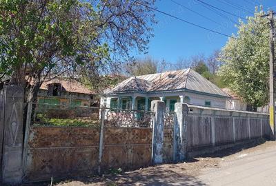 Casă cu 4 camere cu Teren 1048 Mp în Valea Seacă - 11