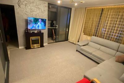 Apartament cu 3 camere decomandat în Aleea Trandafirilor - 2