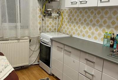 Apartament cu 3 camere decomandat în Central - 1