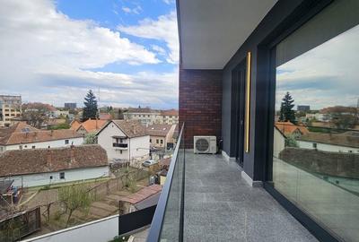 Apartament cu 3 camere decomandat în Ultracentral - 8