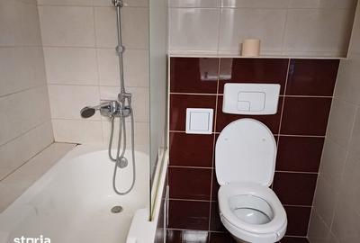 Garsonieră decomandată în Traian - 1