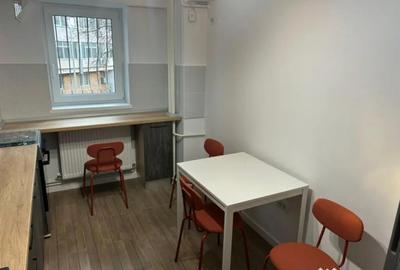 Apartament cu 2 camere decomandat în City Park Mall - 7