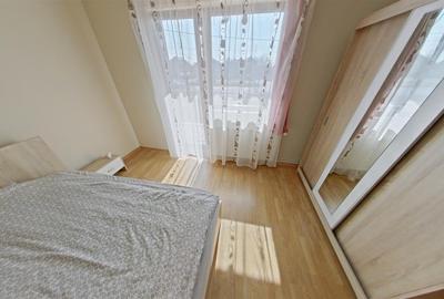 Duplex cu 12 camere cu Canalizare în Vest - 19