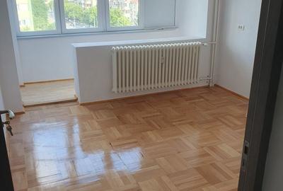 Apartament cu 2 camere decomandat în Podgoria - 2