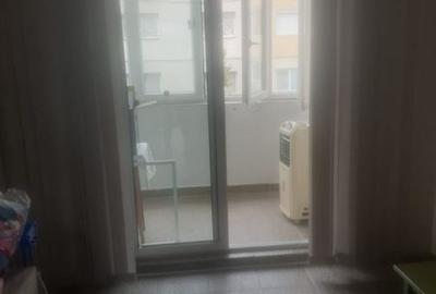 Apartament cu 4 camere decomandat, mobilat în Eforie Nord - 3