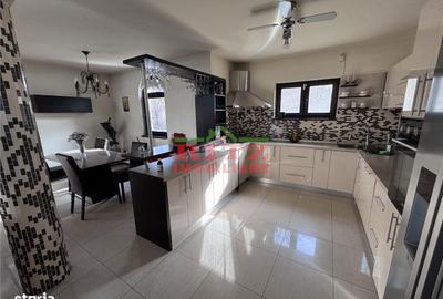 Casă cu 4 camere cu Teren 507 Mp în Central